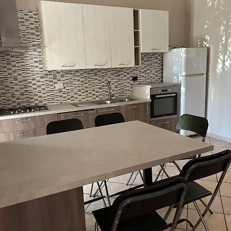 Апартаменты Lemon Tree House *